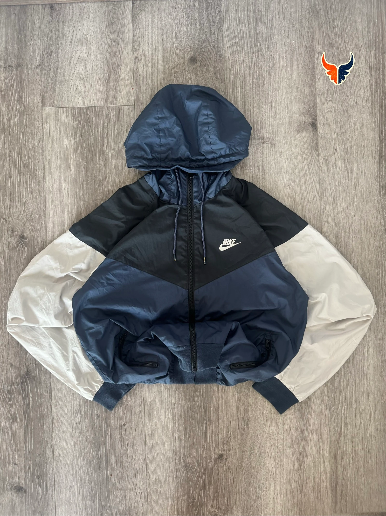 Nike Windrunner Hooded Jacket Windbreaker Navy Black White Y2K Streetwear M